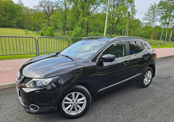Nissan Qashqai cena 59999 przebieg: 173400, rok produkcji 2016 z Kościerzyna małe 631